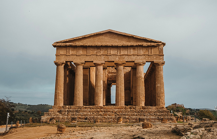 Pronao e facciata del Tempio della Concordia